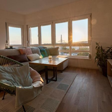Vesta Apartment Tuzla - Across Bcc Shopping Mall Bagian luar foto