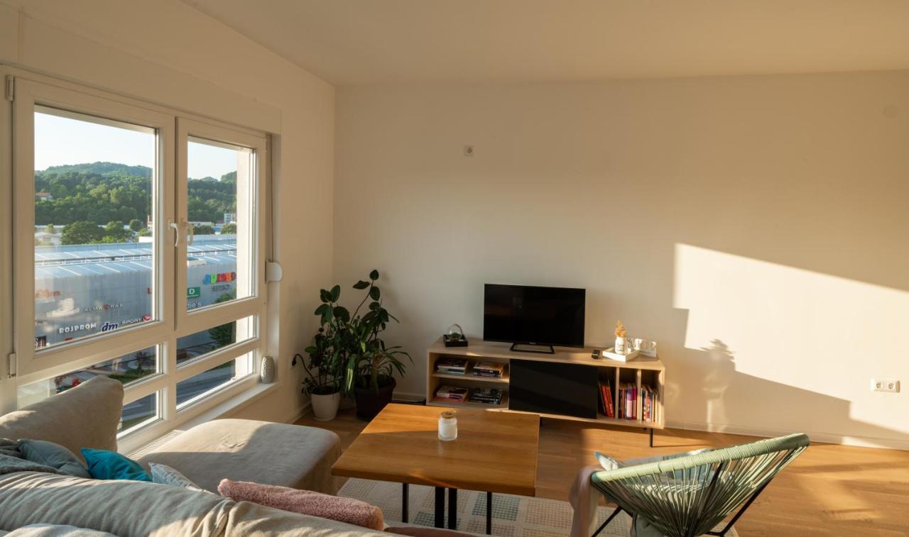 Vesta Apartment Tuzla - Across Bcc Shopping Mall Bagian luar foto